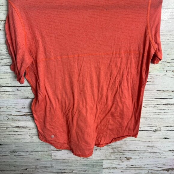 Lululemon Runaway Tee orange pocket striped cheetah size 6 - Picture 7 of 10